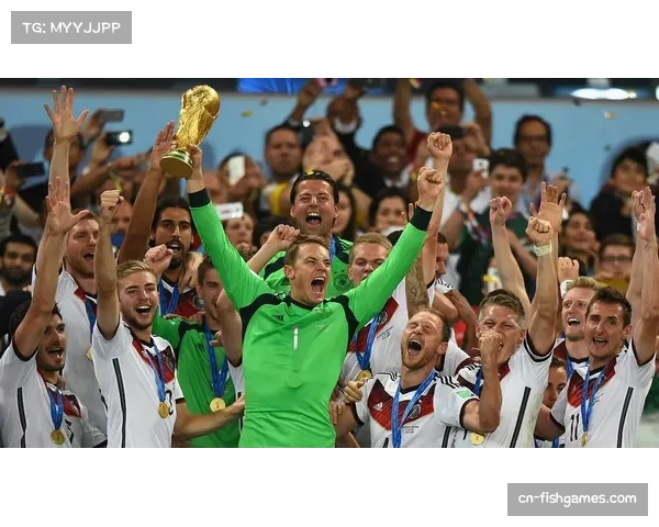 诺伊尔失误频现，拜仁门将位置是否需要未雨绸缪？