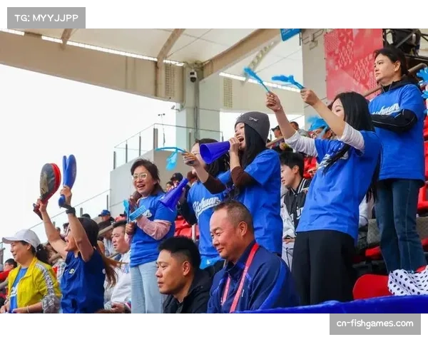 十五运会垒球现场126名志愿者保障赛事“零失误”