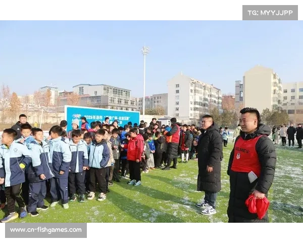 青少年足球跨国邀请赛教育意义，文化理解与技能提升